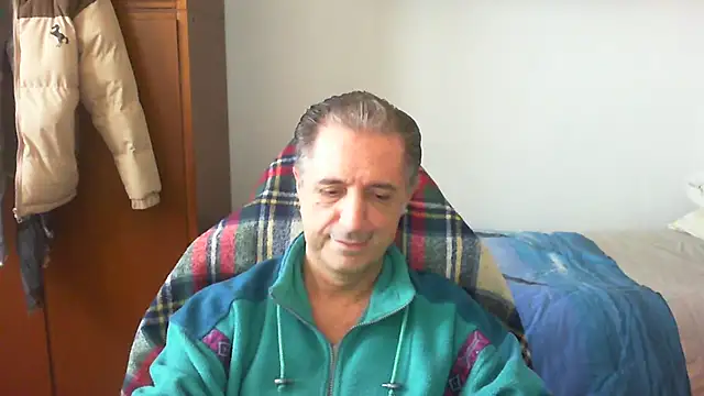 lliuk70mi online show from 03-27-26, 02:17