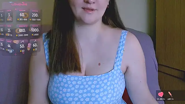 Snapshot of ChubbyMaia chatting on 02-03-25, 09:41 ChubbyMaia online show from 02-03-25, 09:41