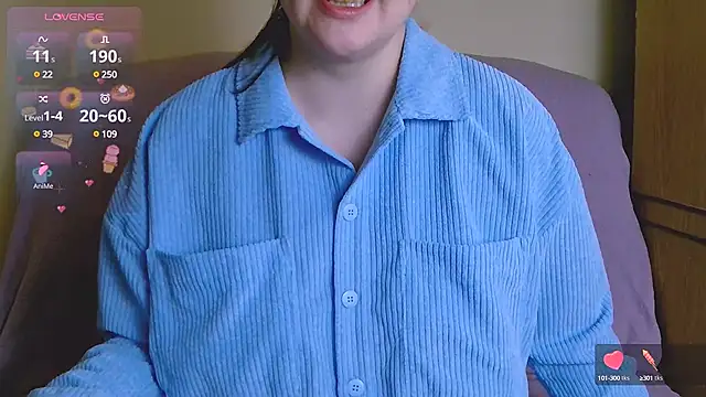 Snapshot of ChubbyMaia chatting on 02-10-25, 12:29 ChubbyMaia online show from 02-10-25, 12:29