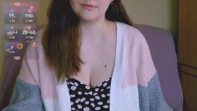 Snapshot of ChubbyMaia chatting on 02-11-25, 10:04 ChubbyMaia online show from 02-11-25, 10:04