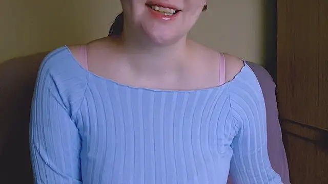 Snapshot of ChubbyMaia chatting on 03-16-25, 08:32 ChubbyMaia online show from 03-16-25, 08:32