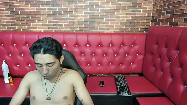 Annyeli online show from 01-22-25, 01:20