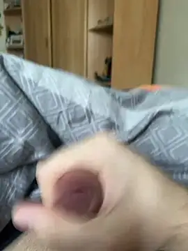 Snapshot of Gartengolem chatting on 02-01-25, 10:26 Gartengolem online show from 02-01-25, 10:26