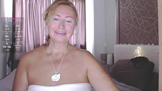 Snapshot of _Monika_sun_ chatting on 06-06-26, 01:54 Monika sun online show from 06-06-26, 01:54