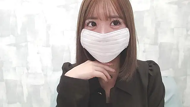 LOVE MOMO LOVE online show from 11-19-25, 10:26