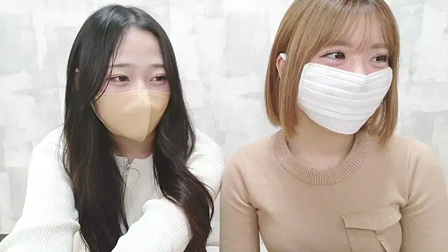 LOVE MOMO LOVE online show from 04-10-26, 11:59