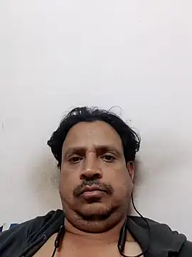 Raj1043 online show from 12-15-24, 05:31