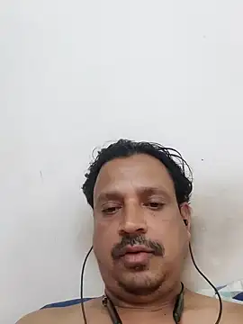 Raj1043 online show from 12-22-24, 10:49