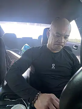 Snapshot of EatMyCake831 chatting on 02-12-26, 06:14 EatMyCake831 online show from 02-12-26, 06:14