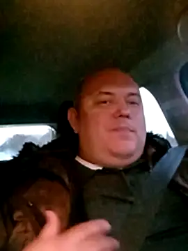 Snapshot of BigromeoXX chatting on 11-03-25, 04:19 BigromeoXX online show from 11-03-25, 04:19