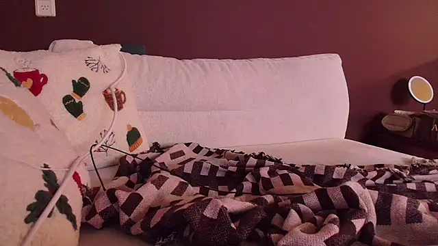 Snapshot of Nina24 chatting on 09-14-25, 07:57 Nina24 online show from 09-14-25, 07:57