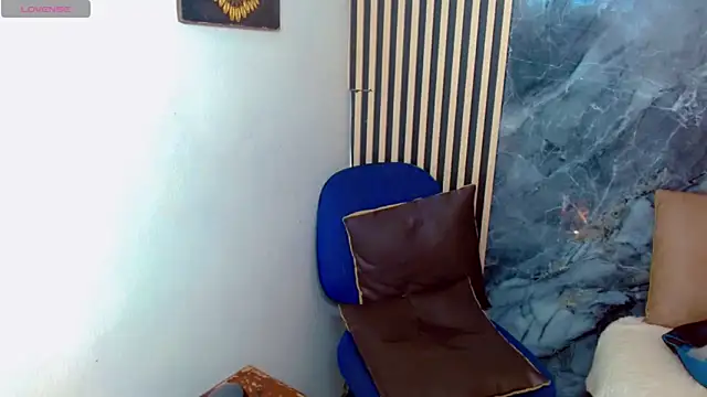 Isalombardi online show from 03-03-25, 01:21