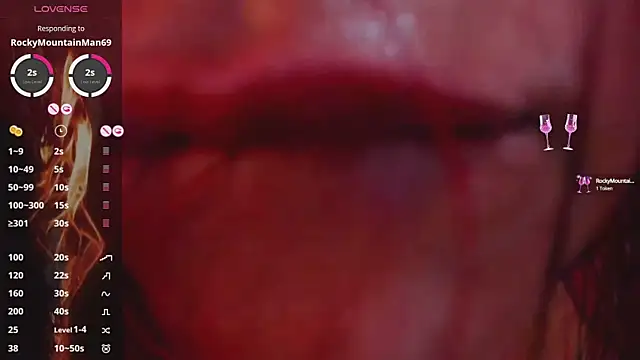 Snapshot of valerywalkeer7 chatting on 02-15-25, 01:42 valerywalkeer7 online show from 02-15-25, 01:42