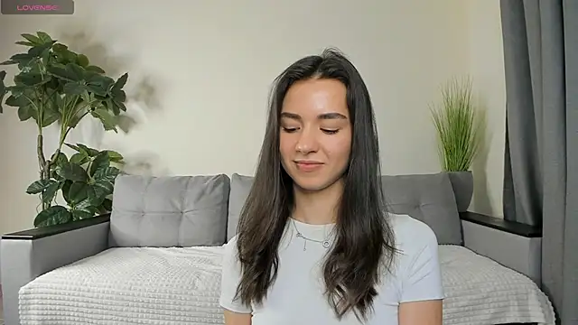 NicoleLuv online show from 12-20-24, 07:17