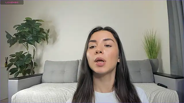 NicoleLuv online show from 01-09-25, 04:17