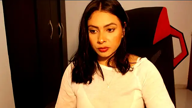 Snapshot of meghan2 chatting on 12-20-25, 03:13 meghan2 online show from 12-20-25, 03:13