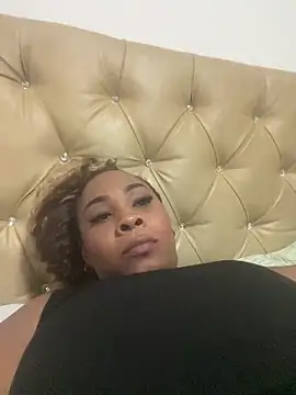 NatashaBenetti online show from 04-01-26, 01:17