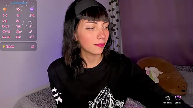 MiaGoth  online show from 01-12-25, 03:07