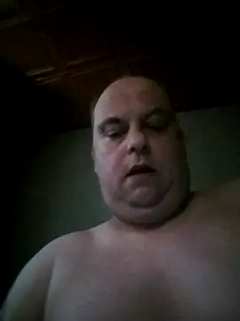 Snapshot of bigi441980 chatting on 09-20-25, 05:19 bigi441980 online show from 09-20-25, 05:19