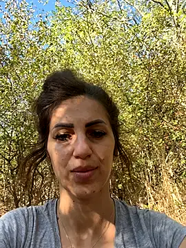 EmaSkyes online show from 09-21-25, 06:15