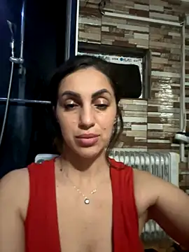 EmaSkyes online show from 12-04-25, 07:22