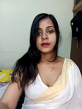 Snapshot of Miss-Riyasingh chatting on 02-08-26, 06:00 Miss-Riyasingh online show from 02-08-26, 06:00