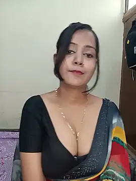 Snapshot of Miss-Riyasingh chatting on 06-19-26, 04:50 Miss-Riyasingh online show from 06-19-26, 04:50