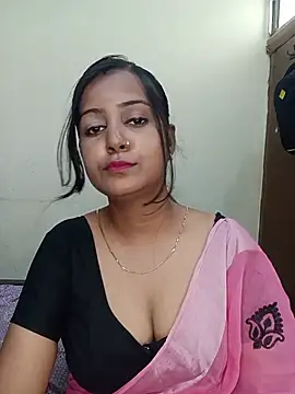 Snapshot of Miss-Riyasingh chatting on 07-15-26, 04:29 Miss-Riyasingh online show from 07-15-26, 04:29