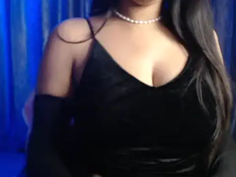 Snapshot of Sexy_Myra18 chatting on 01-08-25, 05:37 Sexy Myra18 online show from 01-08-25, 05:37