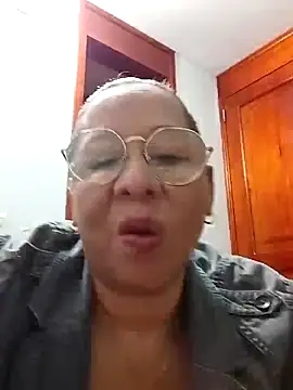 Snapshot of MATTHEW_MRANDA chatting on 03-09-25, 11:03 MATTHEW MRANDA online show from 03-09-25, 11:03
