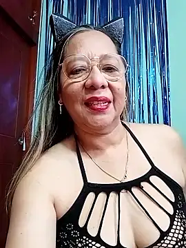 Snapshot of MATTHEW_MRANDA chatting on 10-18-25, 03:46 MATTHEW MRANDA online show from 10-18-25, 03:46