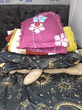 aisha-sajady online show from 12-04-25, 09:56