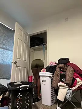 honeybrow online show from 02-25-25, 01:39