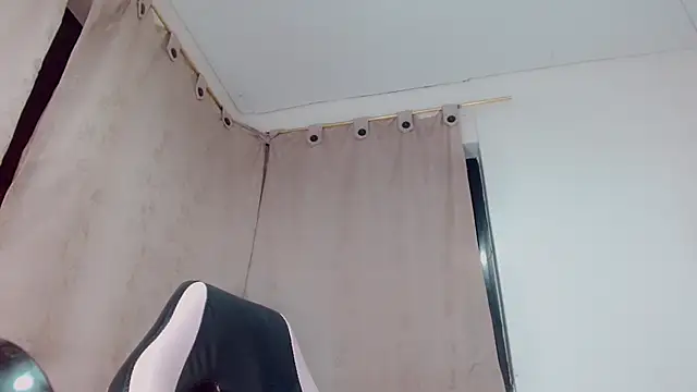 Oriana braom online show from 01-11-25, 01:37
