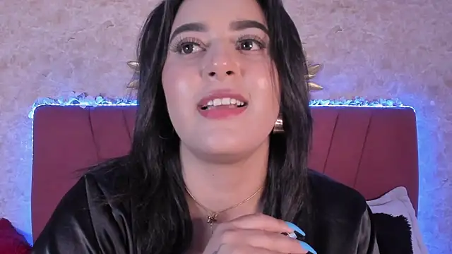 Snapshot of LorenaStevens chatting on 01-05-25, 06:35 LorenaStevens online show from 01-05-25, 06:35