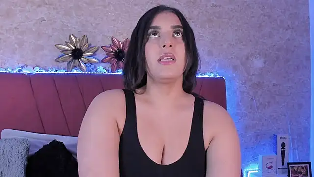 Snapshot of LorenaStevens chatting on 01-05-25, 08:31 LorenaStevens online show from 01-05-25, 08:31