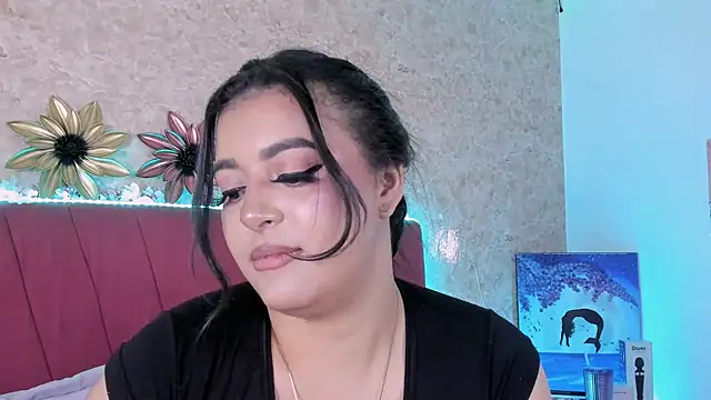 Snapshot of LorenaStevens chatting on 01-22-25, 05:59 LorenaStevens online show from 01-22-25, 05:59