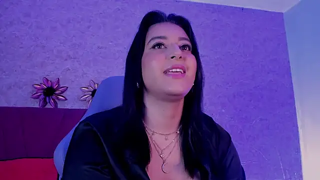 Snapshot of LorenaStevens chatting on 10-31-25, 01:50 LorenaStevens online show from 10-31-25, 01:50