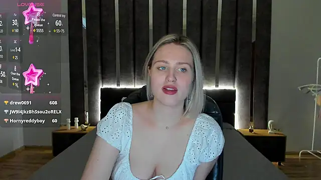 Snapshot of _Sarah_Soul_ chatting on 01-04-25, 06:52 Sarah Soul online show from 01-04-25, 06:52