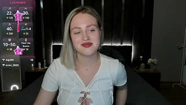 Snapshot of _Sarah_Soul_ chatting on 02-12-25, 03:51 Sarah Soul online show from 02-12-25, 03:51
