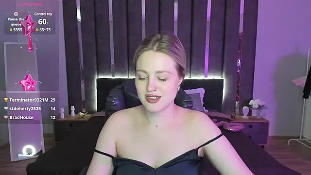 Snapshot of _Sarah_Soul_ chatting on 03-16-25, 04:09 Sarah Soul online show from 03-16-25, 04:09
