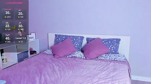 Snapshot of _Sarah_Soul_ chatting on 11-03-25, 08:04 Sarah Soul online show from 11-03-25, 08:04