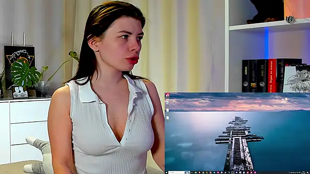 Snapshot of callmetori chatting on 01-02-25, 09:43 callmetori online show from 01-02-25, 09:43