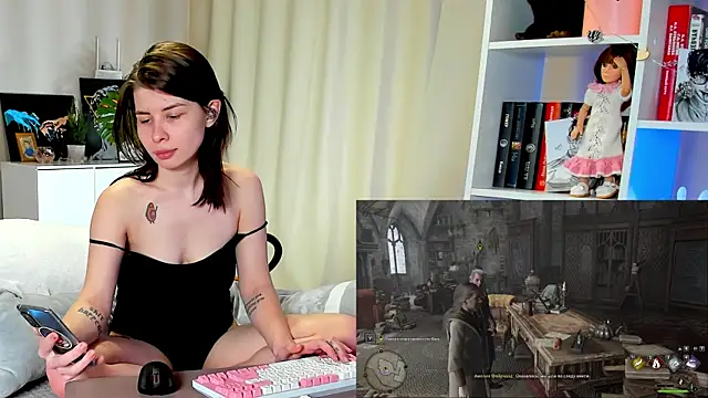 Snapshot of callmetori chatting on 01-25-25, 12:37 callmetori online show from 01-25-25, 12:37