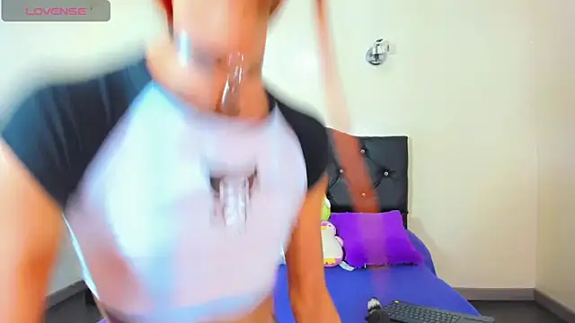 Elissa taylor  online show from 02-06-25, 07:29