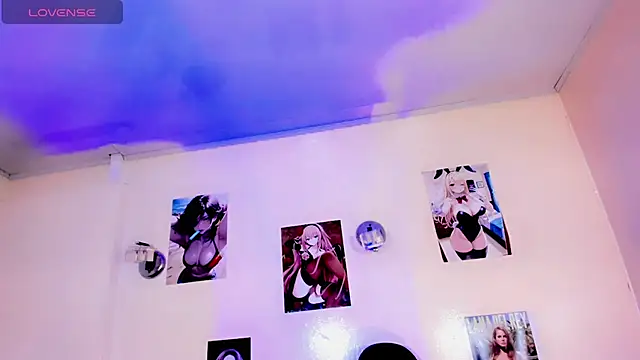 Elissa taylor  online show from 10-25-25, 07:08