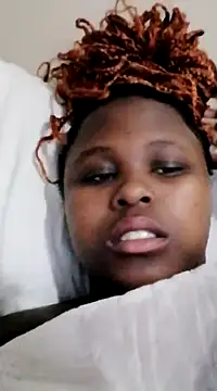 Dark Berry 26 online show from 03-15-25, 11:06