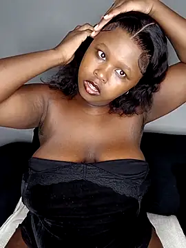 Dark Berry 26 online show from 03-12-26, 12:50