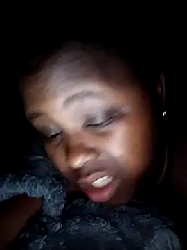 Dark Berry 26 online show from 04-20-26, 04:54