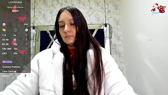  alaia collway  online show from 12-12-24, 11:40